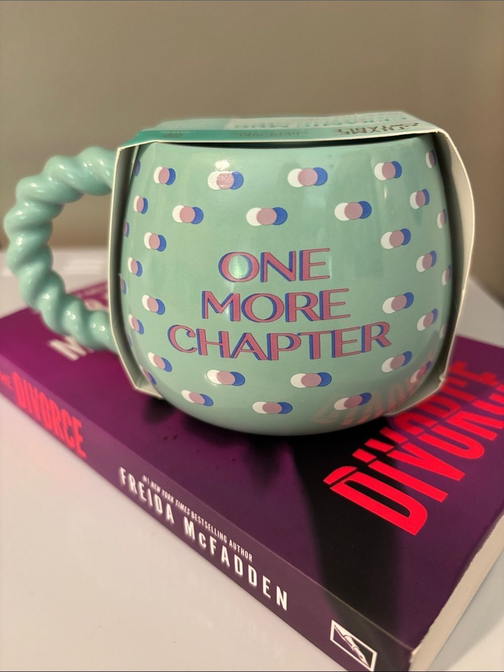 THYME & TABLE ONE MORE CHAPTER MUG